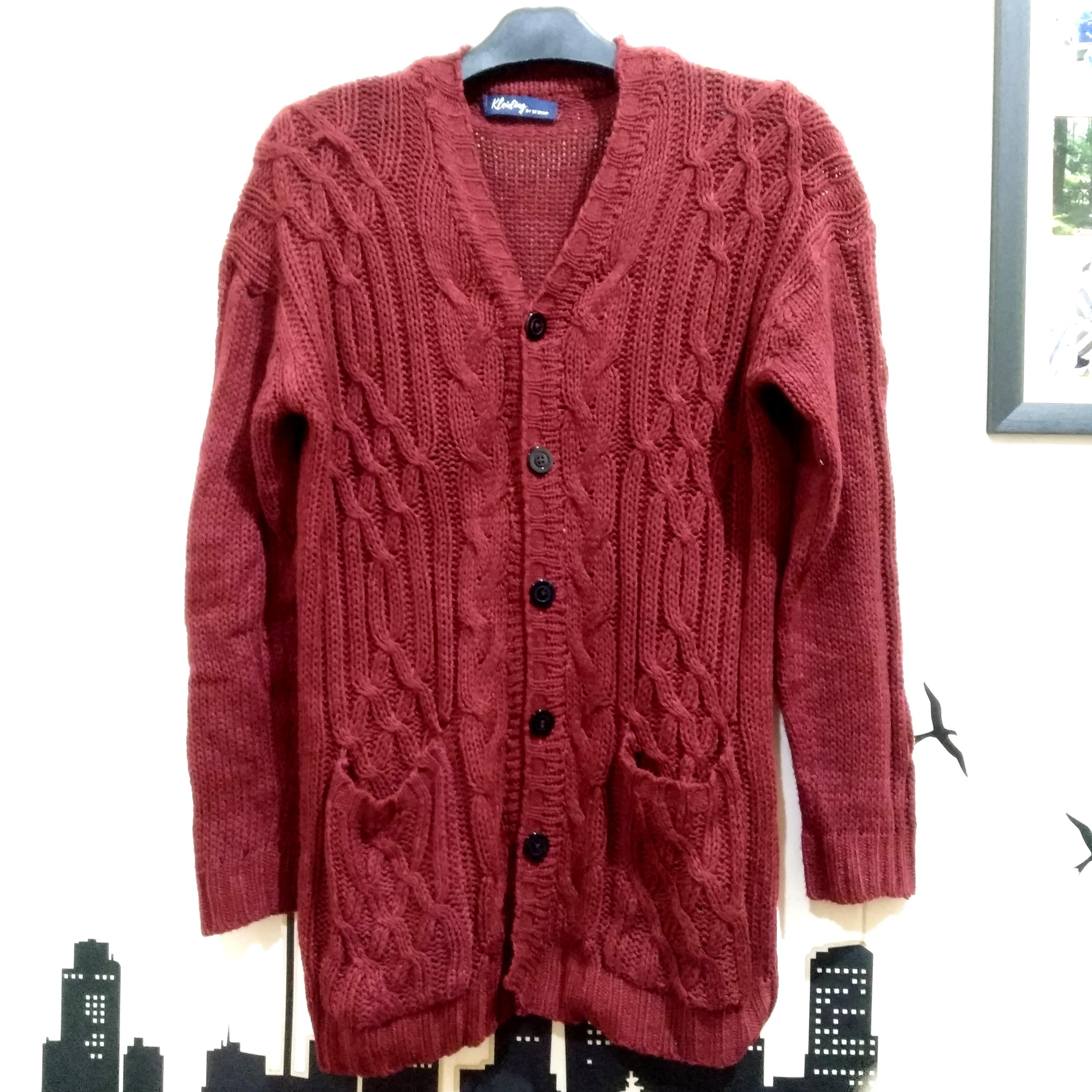 Cardigan Rajut Oversized Maroon Gfshop Fesyen Wanita Pakaian Wanita Baju Luaran Di Carousell
