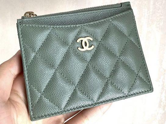 Chanel Unboxing - 20B Green Zipped Card Holder 