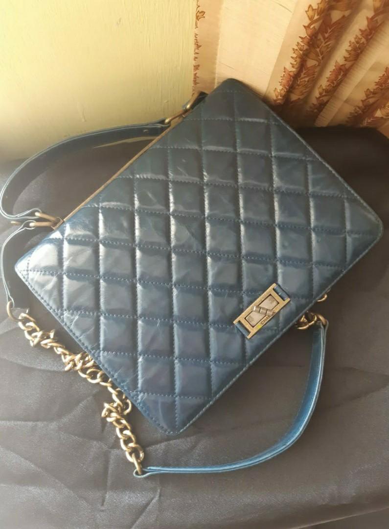 chanel vintage blue bag