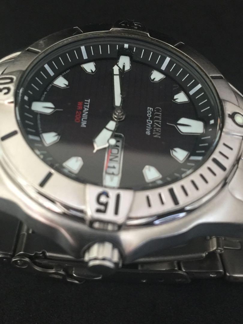 citizen titanium divers 200m