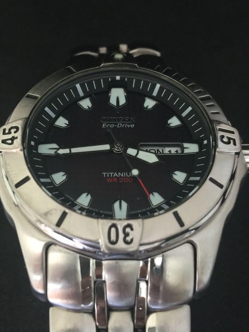citizen titanium eco drive dive watch