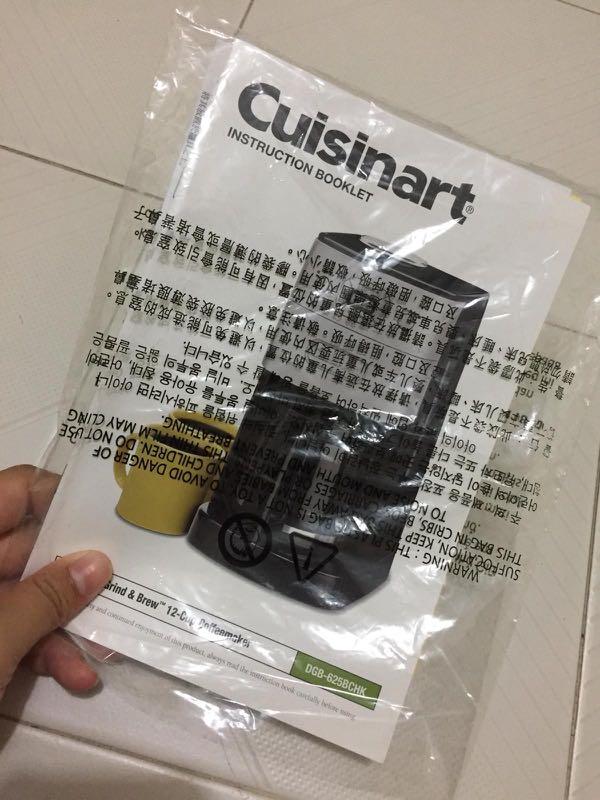 Coffee machine (Category: Coffee Machines & Makers) located in Singapore. Submitted by kingkongkam (Listing ID 249258463, Image 5). Description: Coffee machine never used before Self collect only Rfs won this at lucky draw, no chance to use, wanna let go fast.
