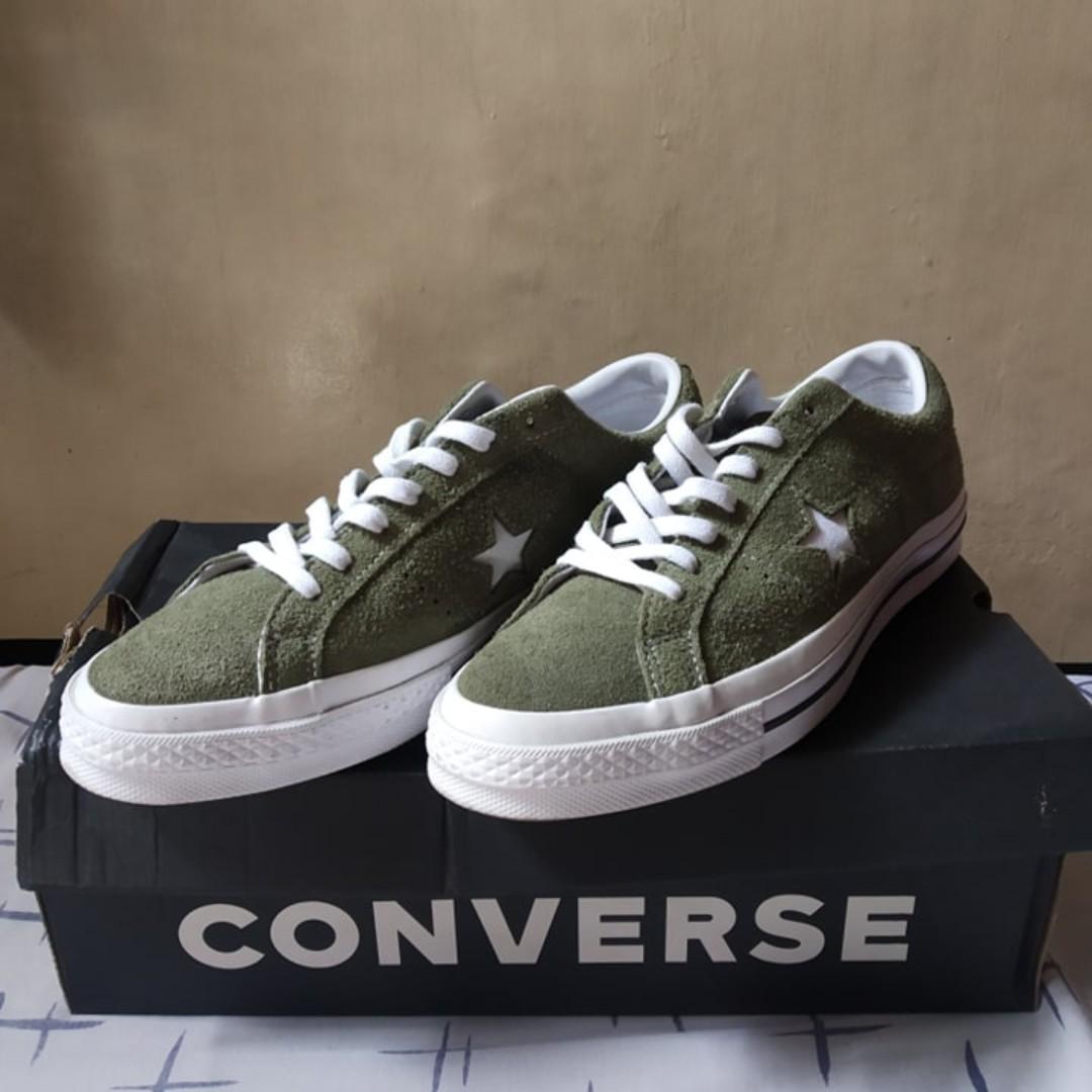 olive green converse one star