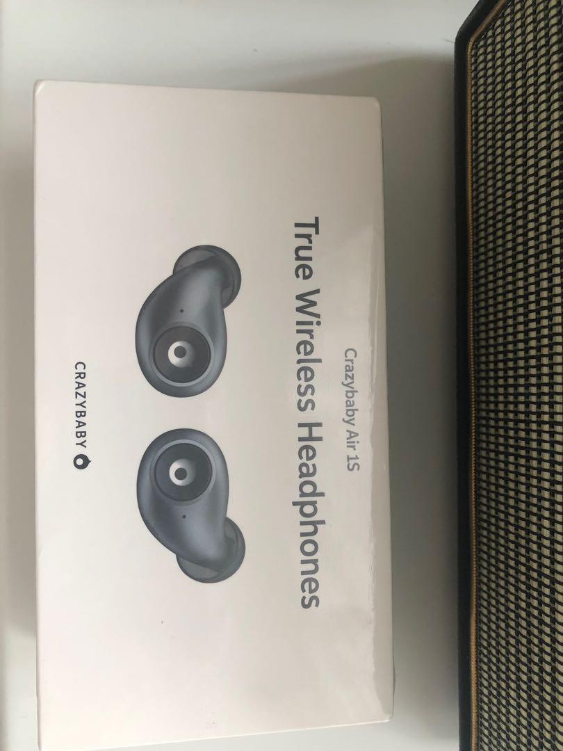 crazy baby headphones