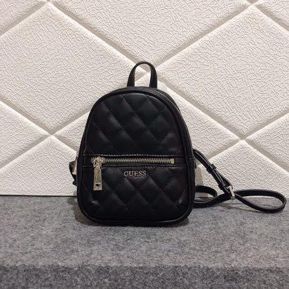 organized backpack for school