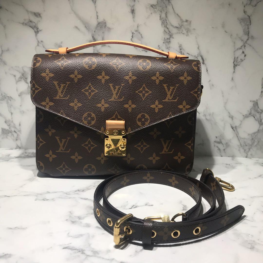 LV Louis Vuitton Monceau Pochette Metis Vintage, Luxury, Bags & Wallets on  Carousell