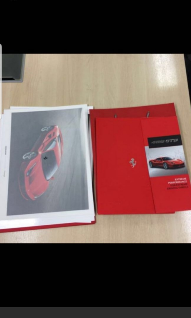 Official Ferrari Showroom 488 GTB Package