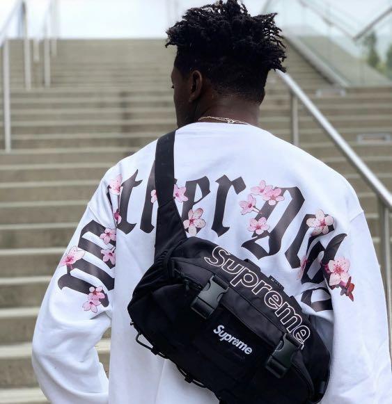 supreme waist bag style