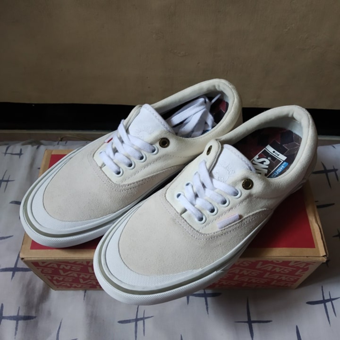Vans dakota cheap roche era pro