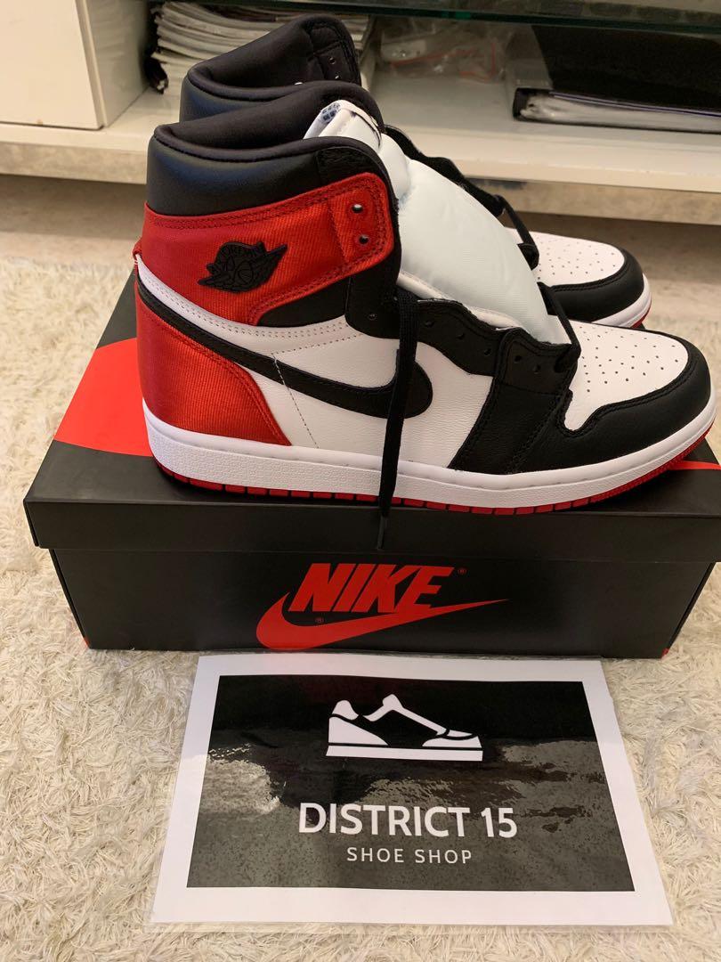 air jordan 1 satin black toe wmns