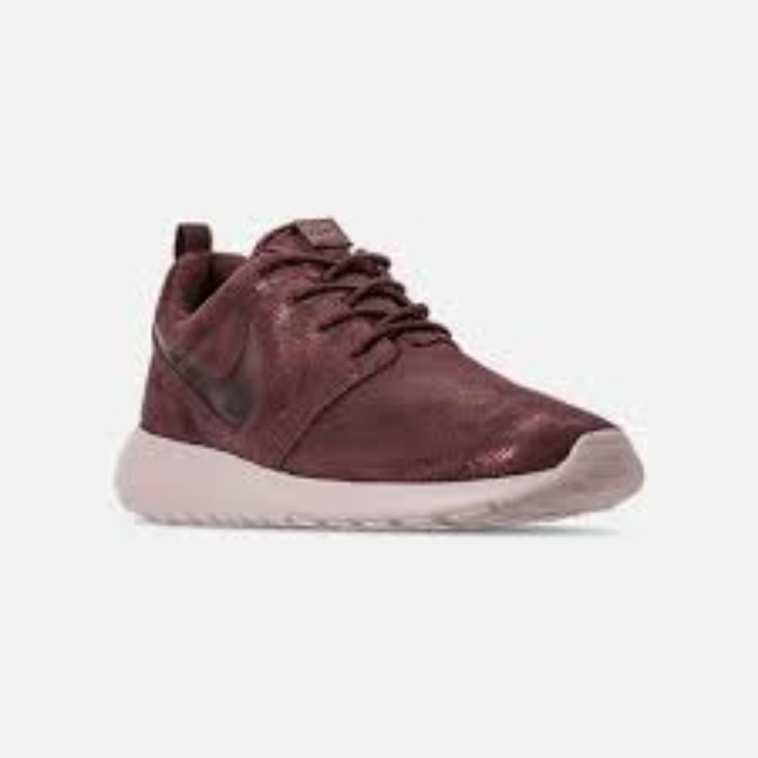 nike roshe one premium casual shoes