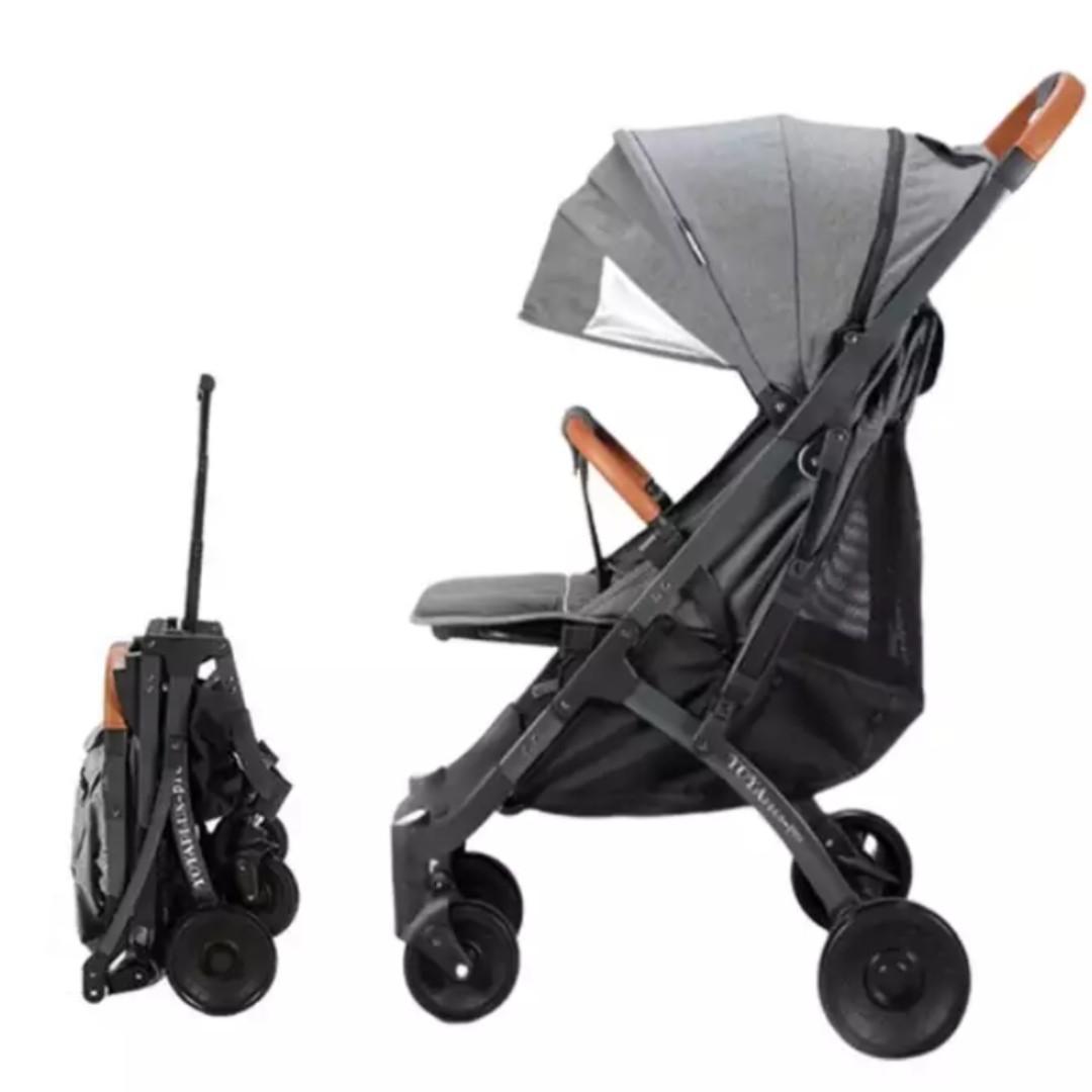 YOYA PLUS 3 PRO Quick Folding Cabin Size Lightweight Lite Baby Stroller Tie  Rod Skylight Pram with Reflective Safety Strip, Babies & Kids, Strollers,  Bags & Carriers on Carousell