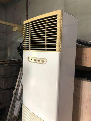 Carrier Floor Mounted 53rdsfm360b2 Black Floor Standing Air Conditioner Abenson Com