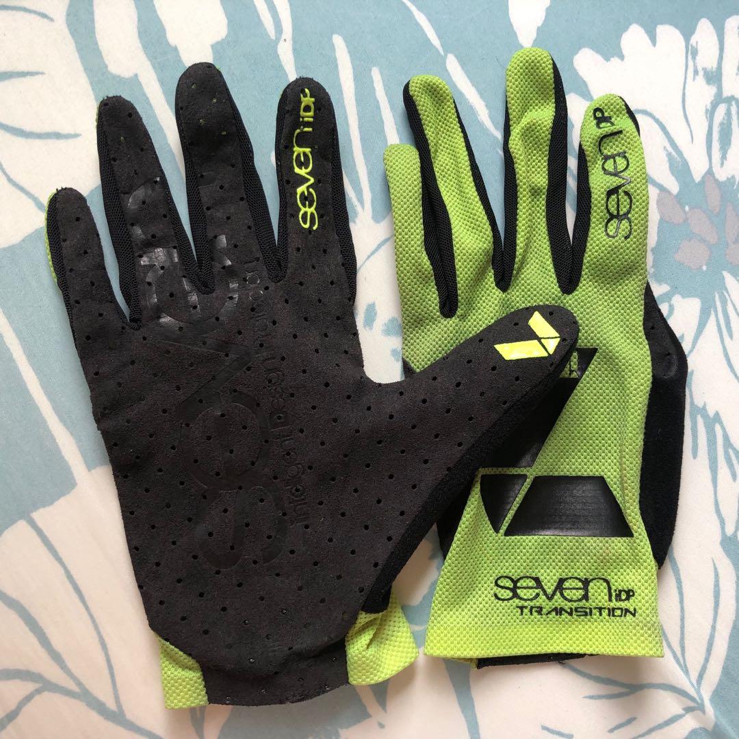 7idp transition mountain bike gloves 2025