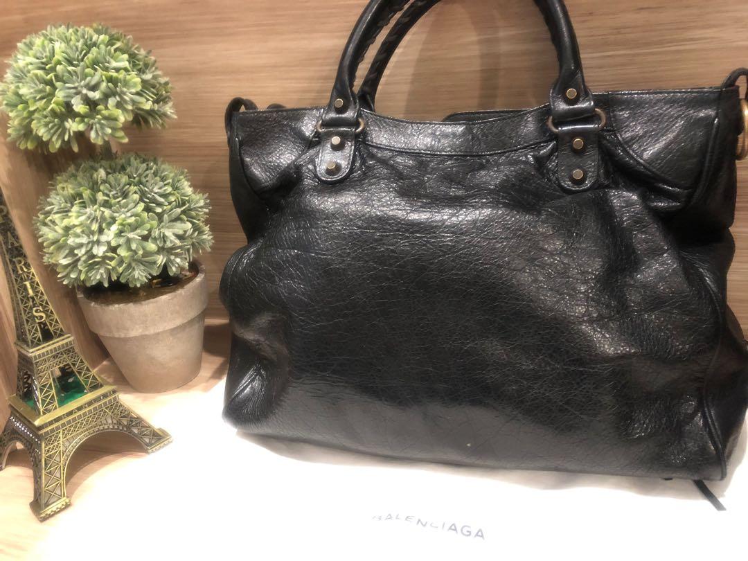 Balenciaga velo discontinued 2025