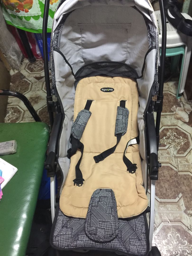 Apruva folding outlet deluxe baby stroller