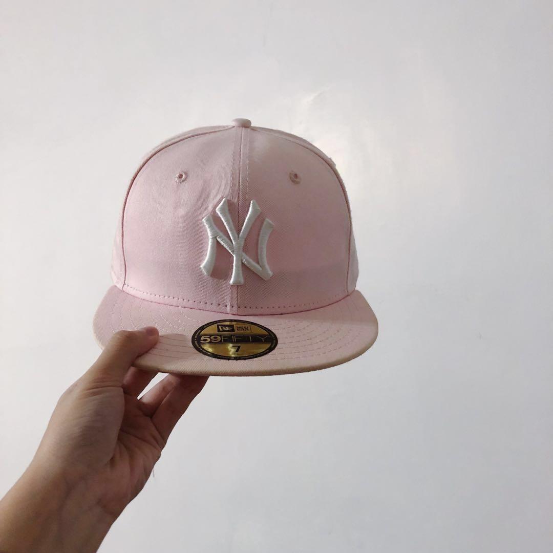 Baby粉色new Era 帽子ny洋基帽 她的時尚 飾品配件在旋轉拍賣