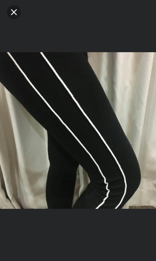 Bershka slim jogger, Fesyen Wanita, Pakaian Wanita, Bawahan di Carousell