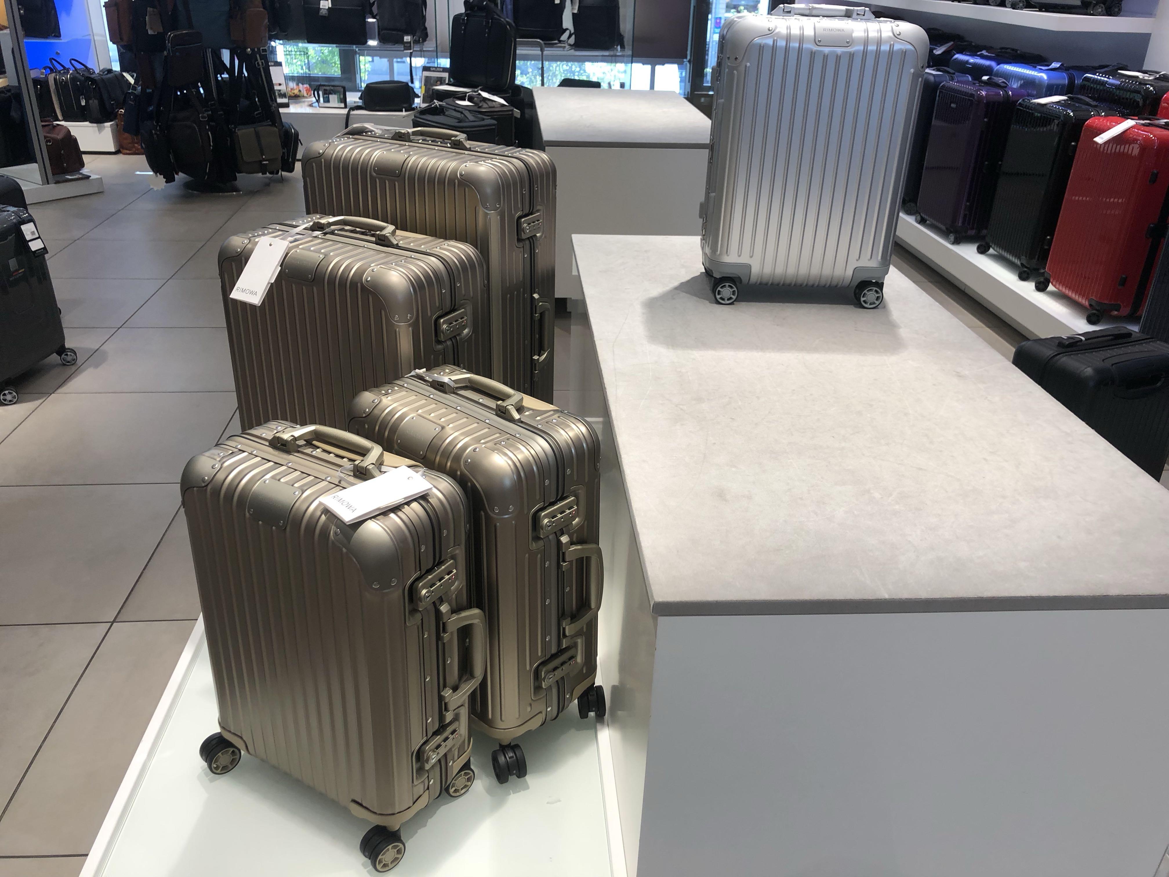 rimowa original cabin titanium