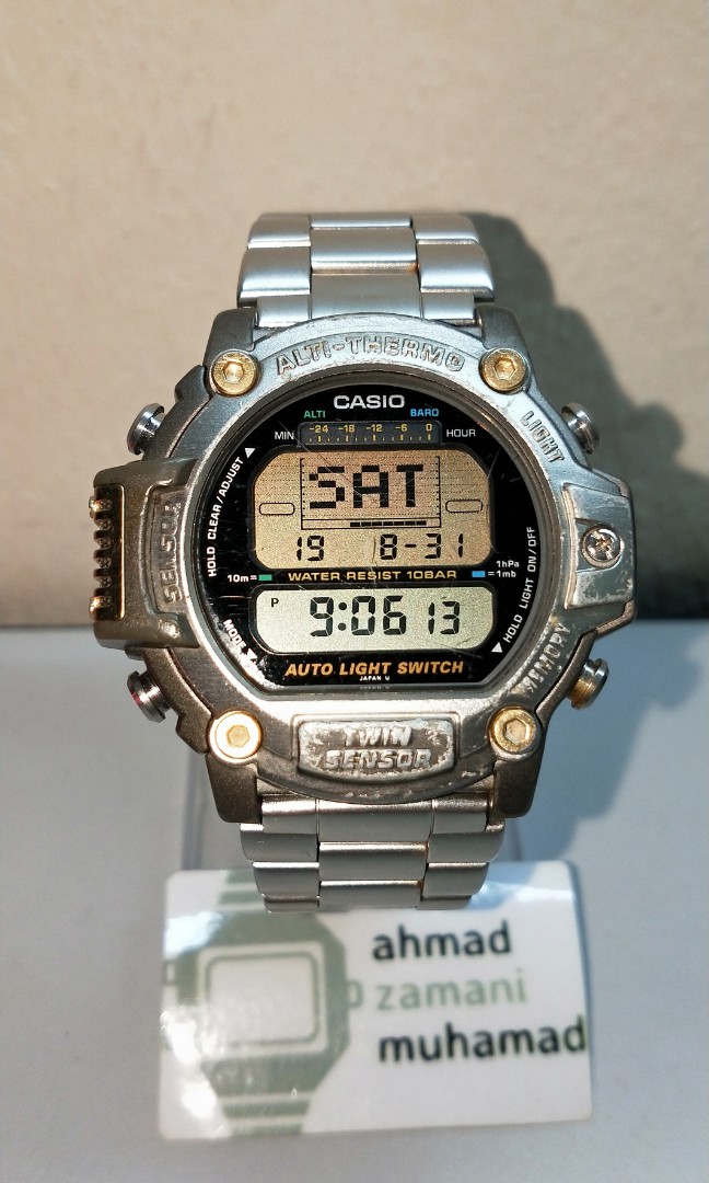 Casio Protrek PRT 30 Gold Vintage Men s Fashion Watches Accessories Watches on Carousell