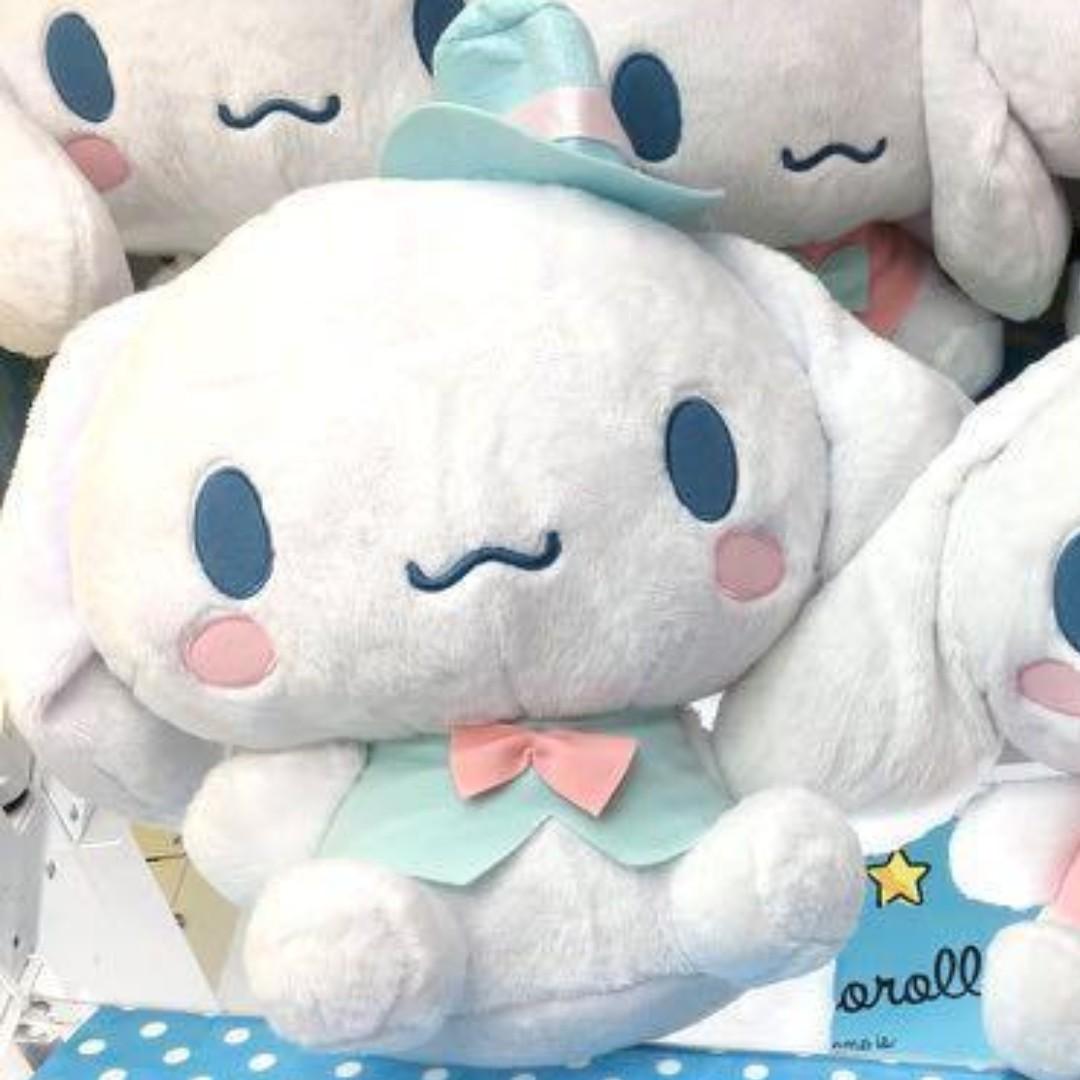 cinnamon roll plush