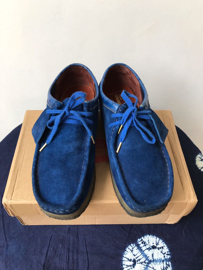 Clarks Wallabee x Stussy Navy Suede, Fesyen Pria, Sepatu , Sepatu