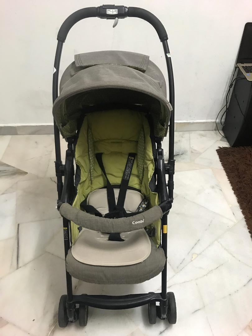 Combi stroller green store