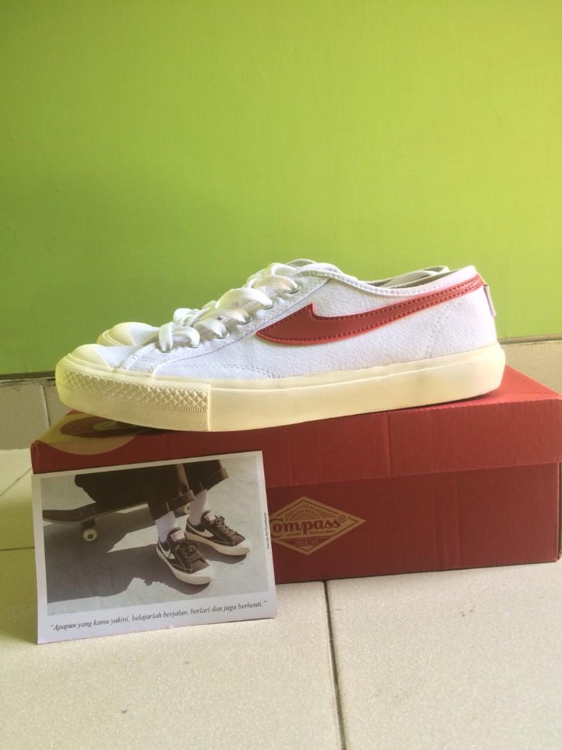 Sepatu Compass Gazelle White Fesyen Pria Sepatu Sneakers Di Carousell