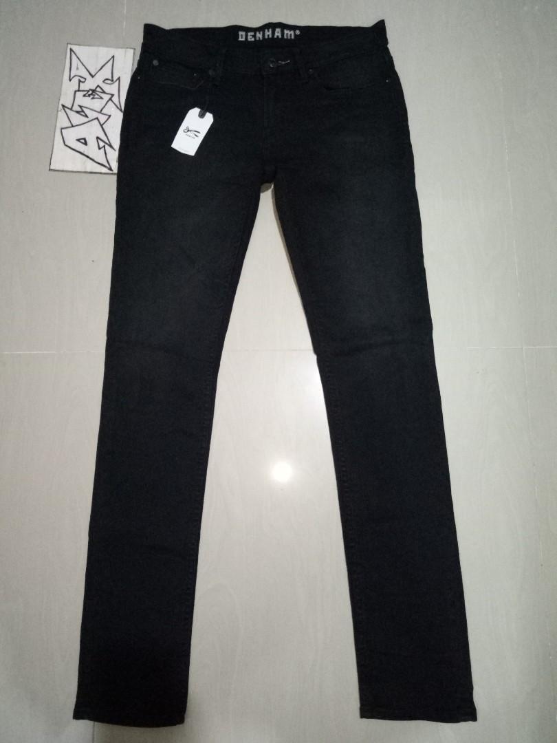denham cleaner skinny fit (Category: Jeans) located in Calamba. Submitted by thriftingoverload (Listing ID 249291716, Image 1). Description: plus shipping fee....