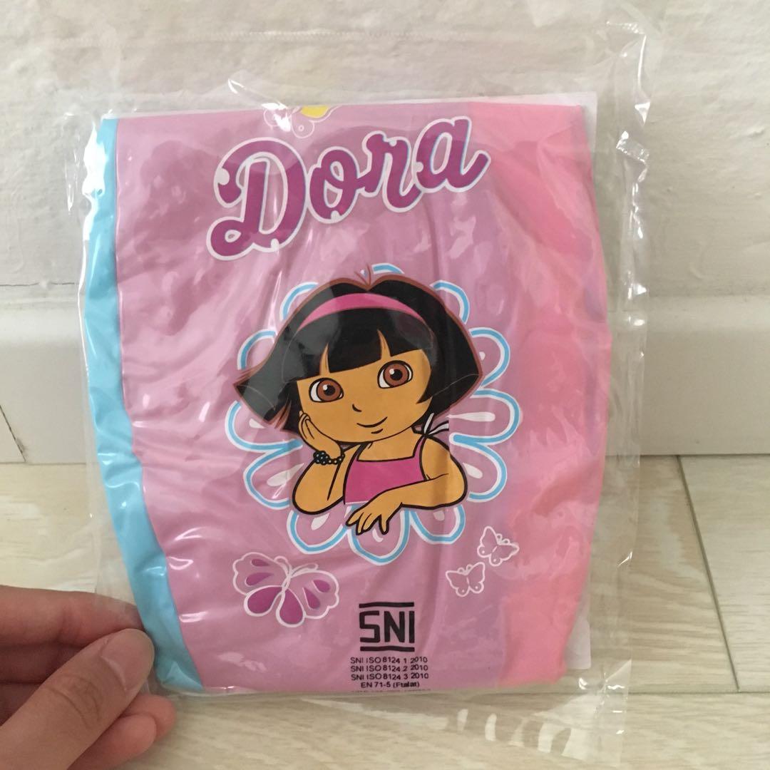 dora beach ball