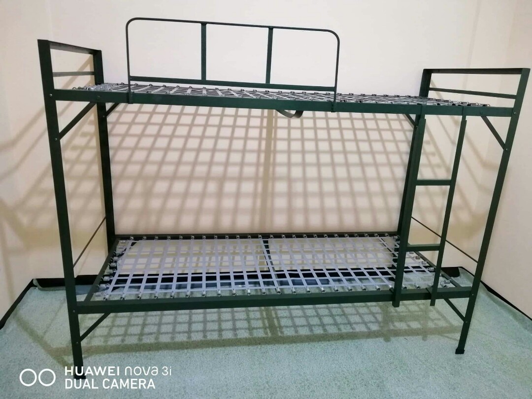 Double deck military bed. Stand size and heavy duty, Furniture & Home
