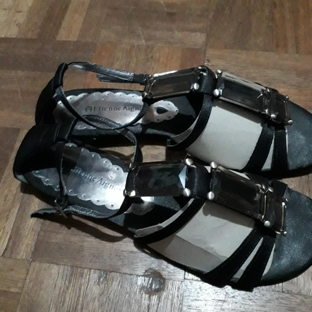 Etienne Aigner Black Strappy Sandals (Category: Flats & Sandals) located in Paranaque City. Submitted by 1tsmerach (Listing ID 249340827, Image 3). Description: Preloved and in excellent condition Size 6 1/2M Black Strappy sandals with gemstones RFS: decluttering #wfsale Shipping fee c/o buyer BDO/BPI deposit.