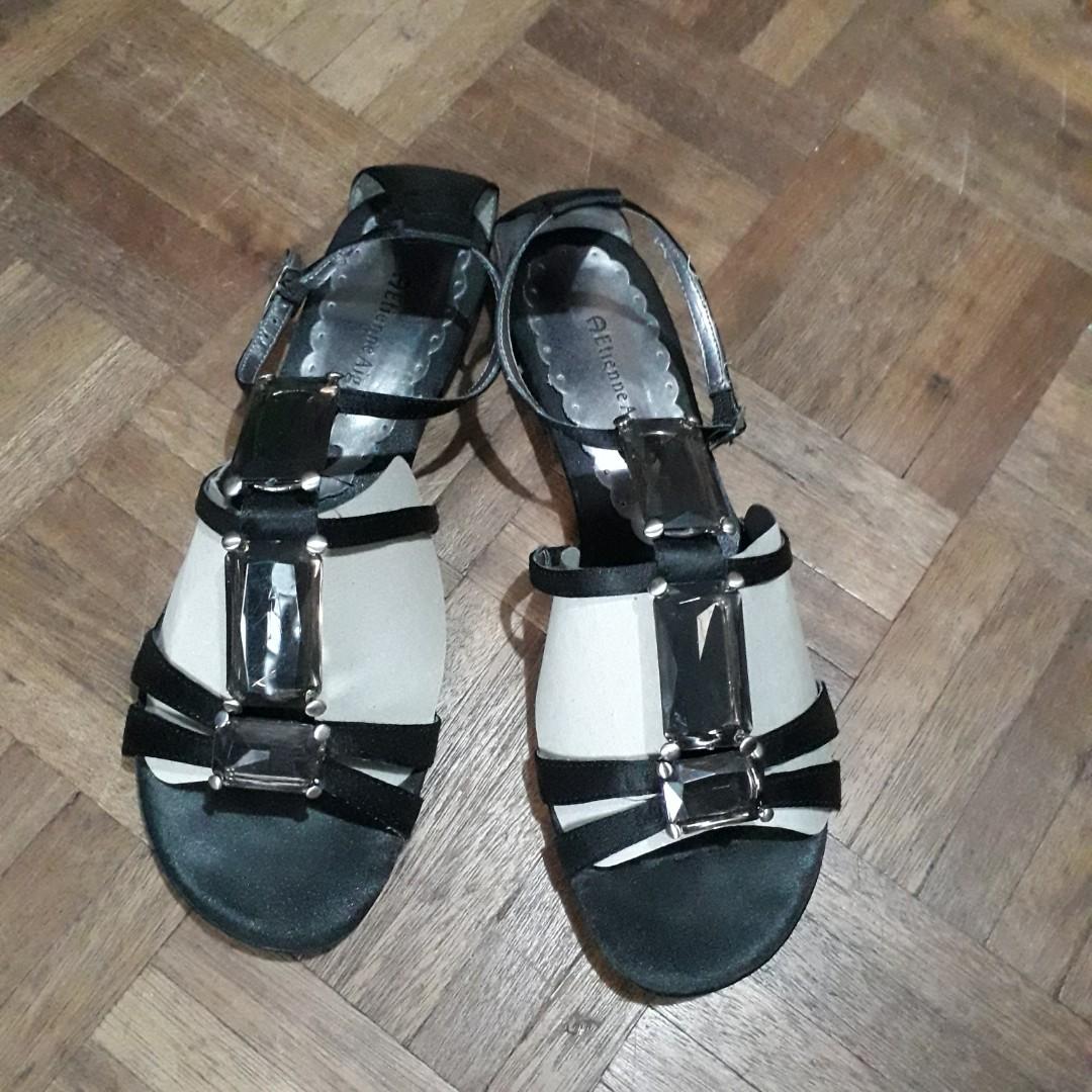Etienne Aigner Black Strappy Sandals (Category: Flats & Sandals) located in Paranaque City. Submitted by 1tsmerach (Listing ID 249340827, Image 1). Description: Preloved and in excellent condition Size 6 1/2M Black Strappy sandals with gemstones RFS: decluttering #wfsale Shipping fee c/o buyer BDO/BPI deposit.