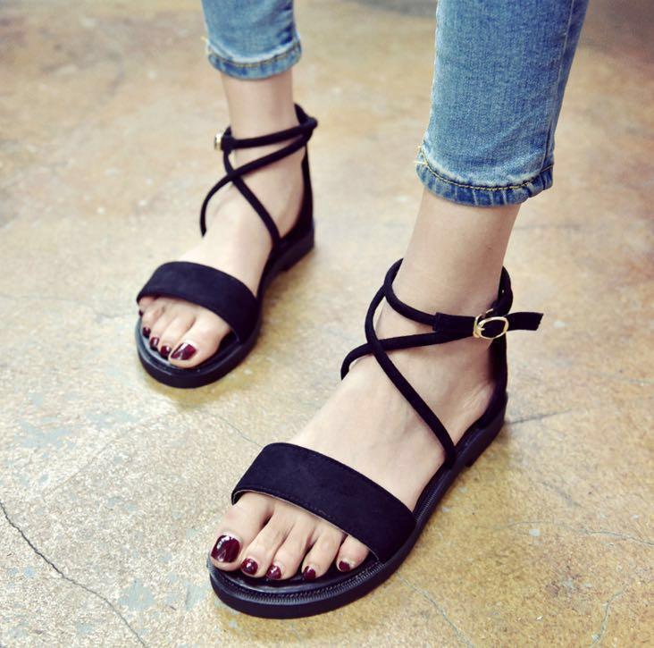 Instocks Black Sandals Low Heel Ankle Strap Sandals Band Women