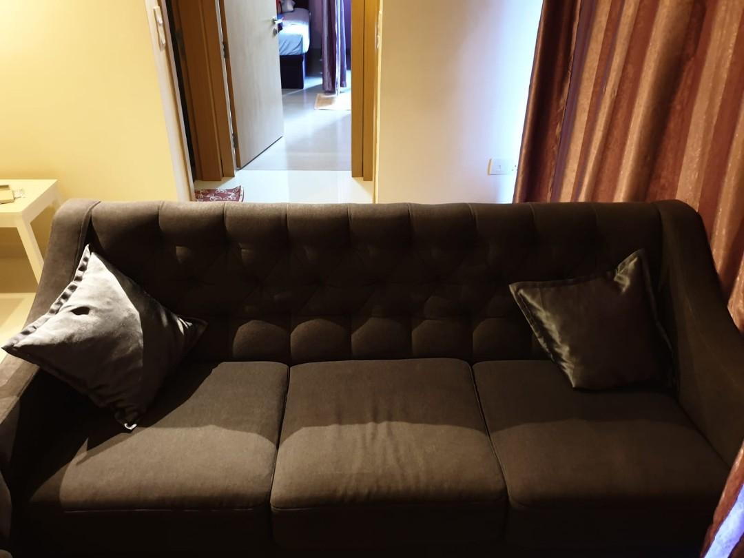 king koil sofa, Furniture & Home Living, Furniture, Sofas on Carousell