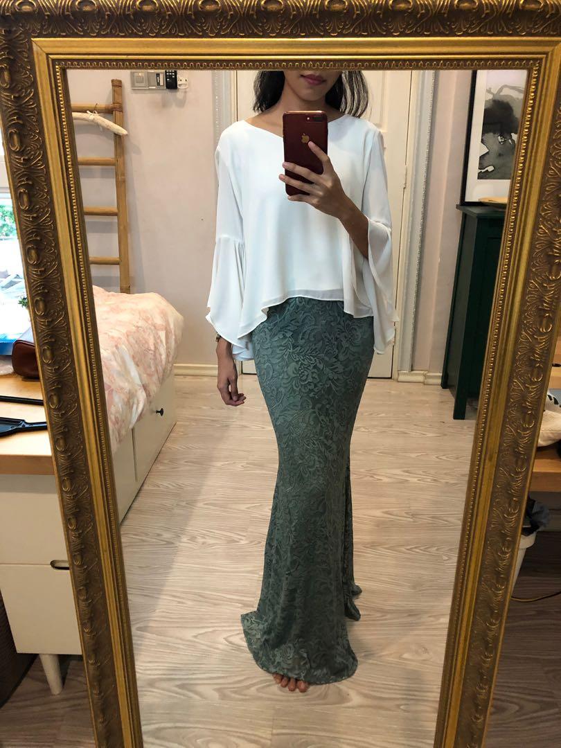 Lace mermaid skirt in pale green