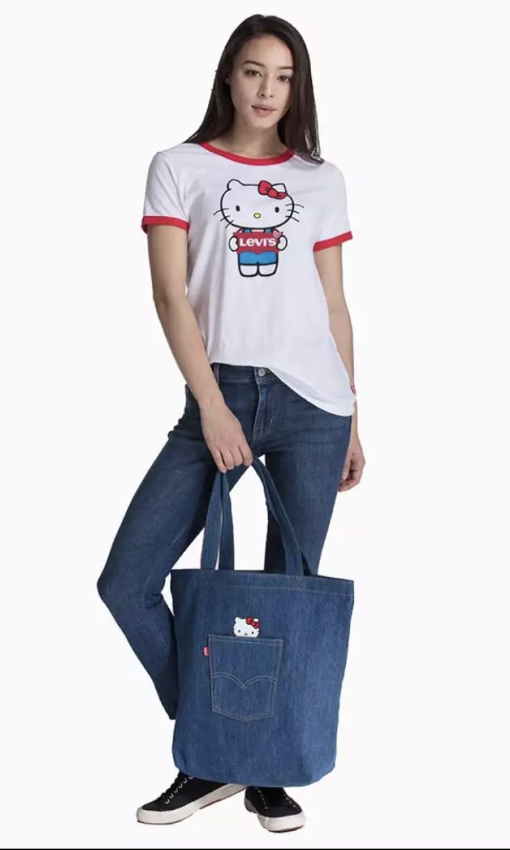 Levi's Hello Kitty Denim Pocket Tote, Women's Fashion, Bags & Wallets, Tote  Bags on Carousell