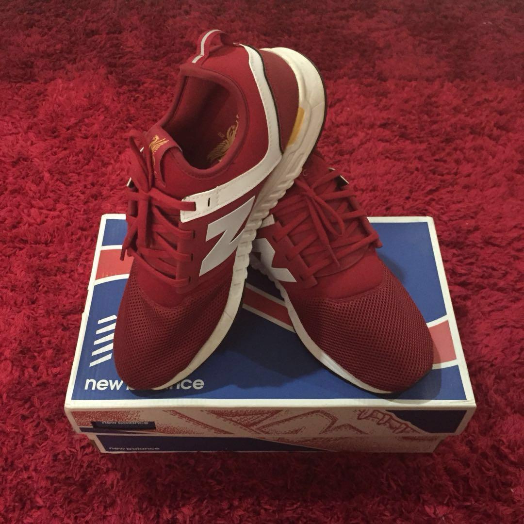 kasut new balance liverpool