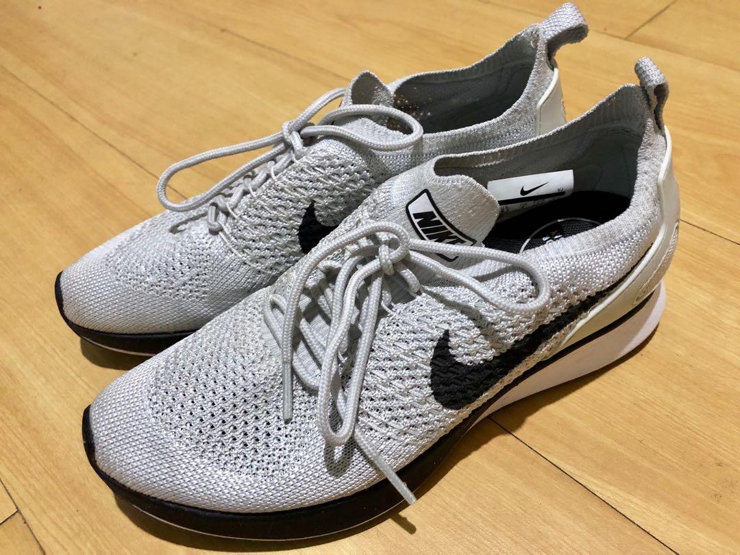 flyknit racer women