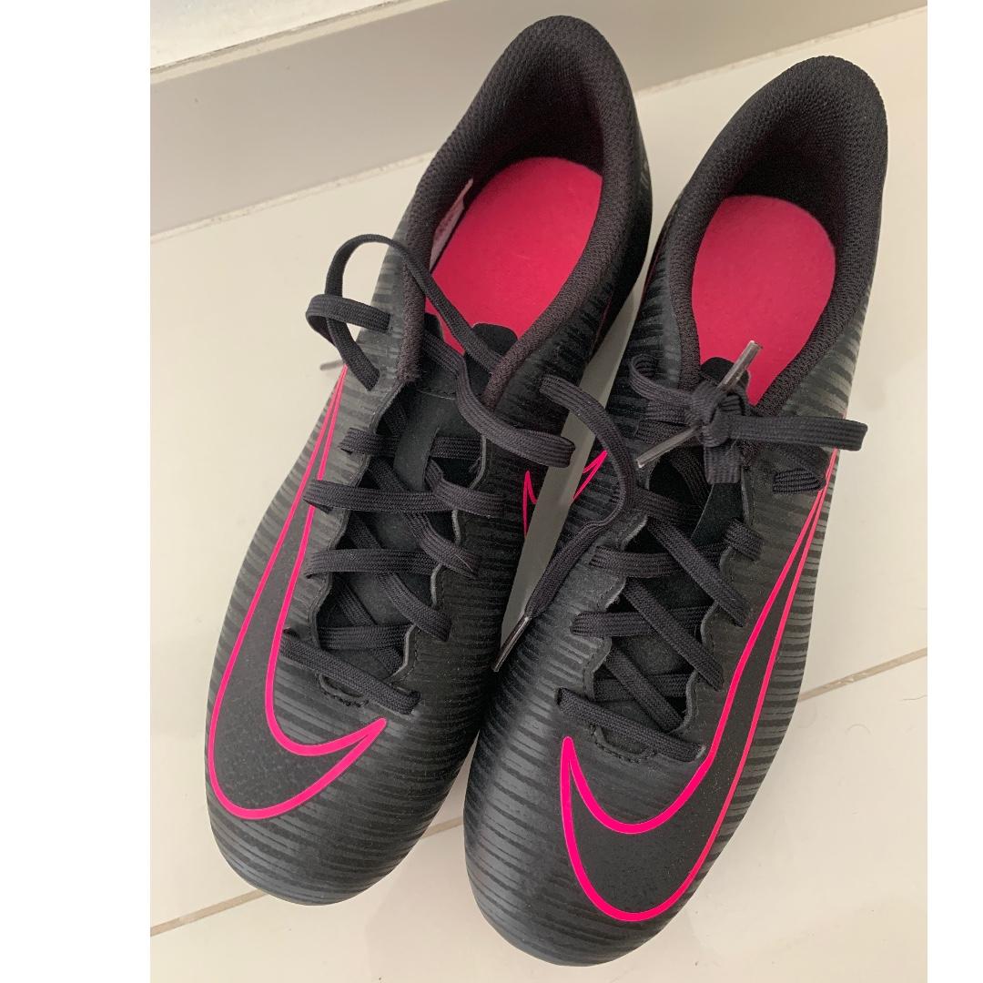 buy used football boots