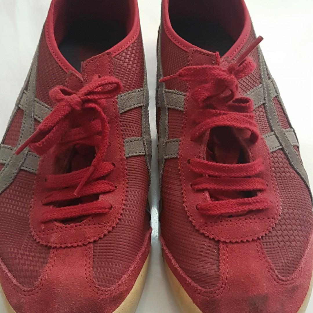 onitsuka merah