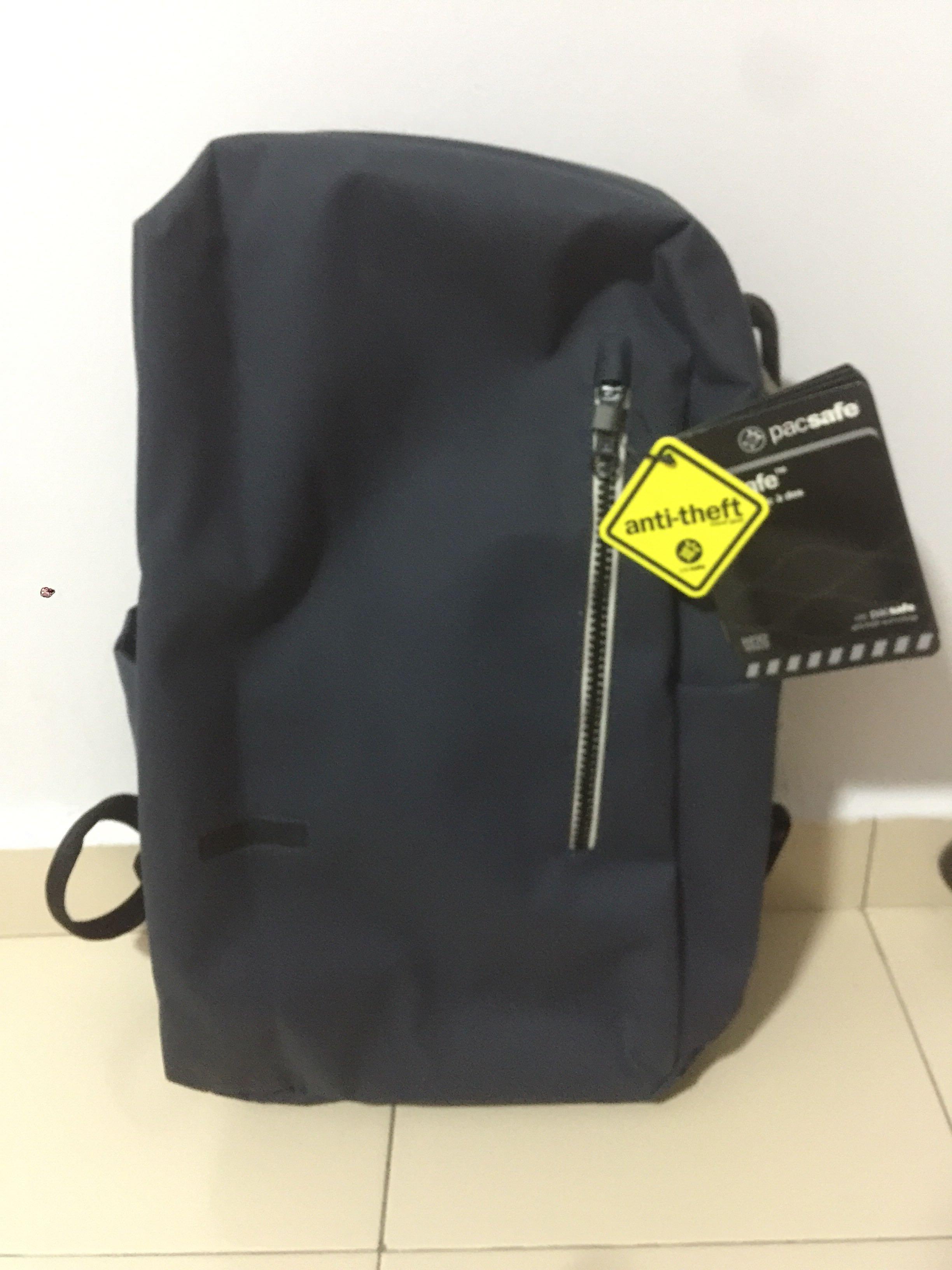 Pacsafe intasafe 20l discount