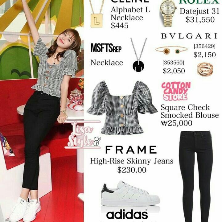 Po Blackpink Lisa Crinkled Top Anh Apparel Entertainment K Wave On Carousell