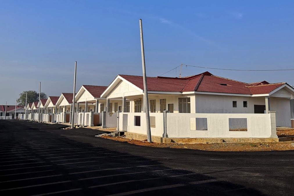 Rumah Teres Setingkat Baru Jasin Melaka Untuk Dijual Property For Sale On Carousell