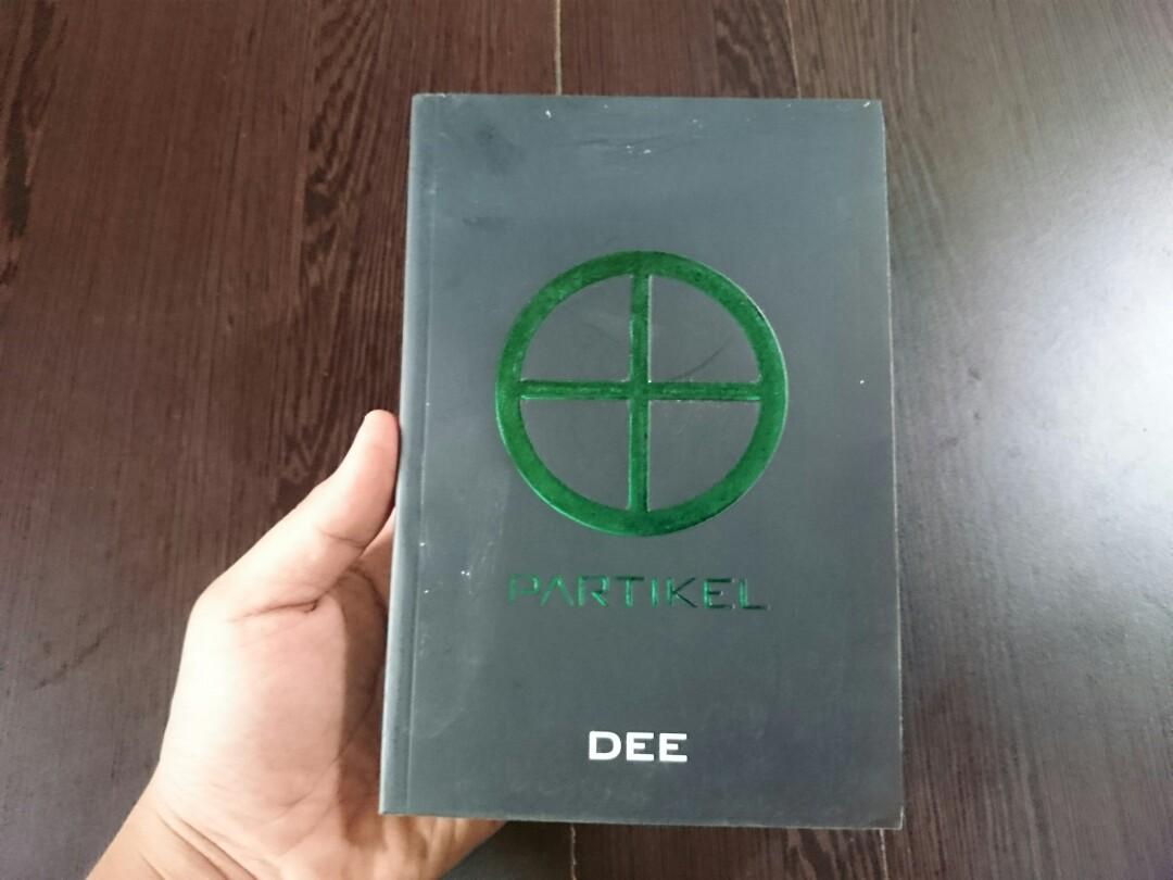 Supernova 4 Partikel By Dee Lestari Buku Alat Tulis Buku Di Carousell