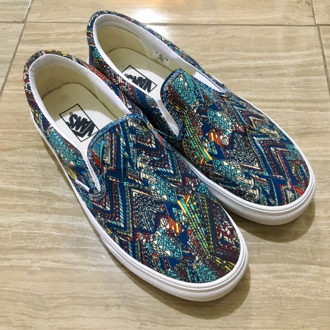 vans aztec shoes