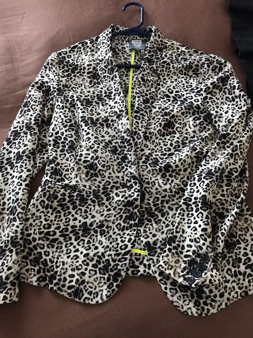 Vince camuto new arrivals leopard blazer
