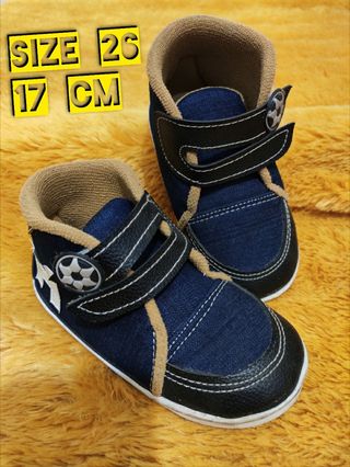 (Kategori: ) berada di . Dikirim oleh natalia_oel5758 (ID iklan 249460563, Gambar 1). Deskripsi: .