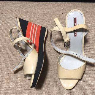 (Category: ) located in . Submitted by thisgirlwearsprada (Listing ID 249563936, Image 1). Description: .