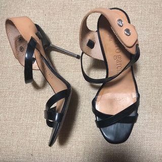(Category: ) located in . Submitted by thisgirlwearsprada (Listing ID 249616825, Image 1). Description: .
